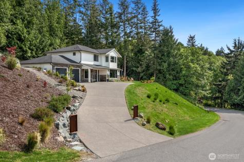 1048 Malvern Hills Drive Camano Island WA 98282