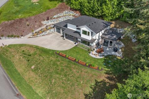1048 Malvern Hills Drive Camano Island WA 98282