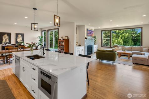 1048 Malvern Hills Drive Camano Island WA 98282