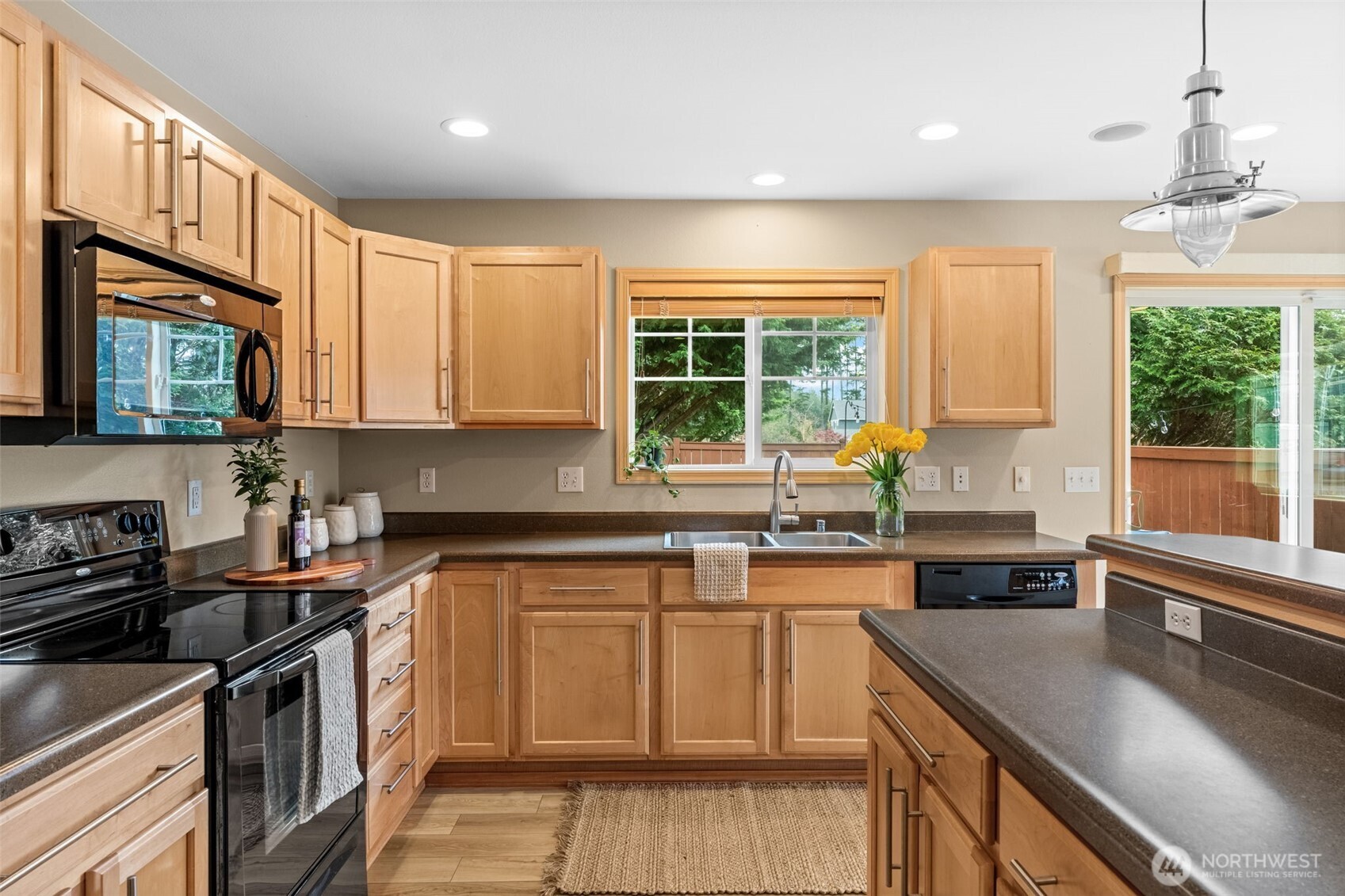 11215 Borgen Loop Gig Harbor WA 98332