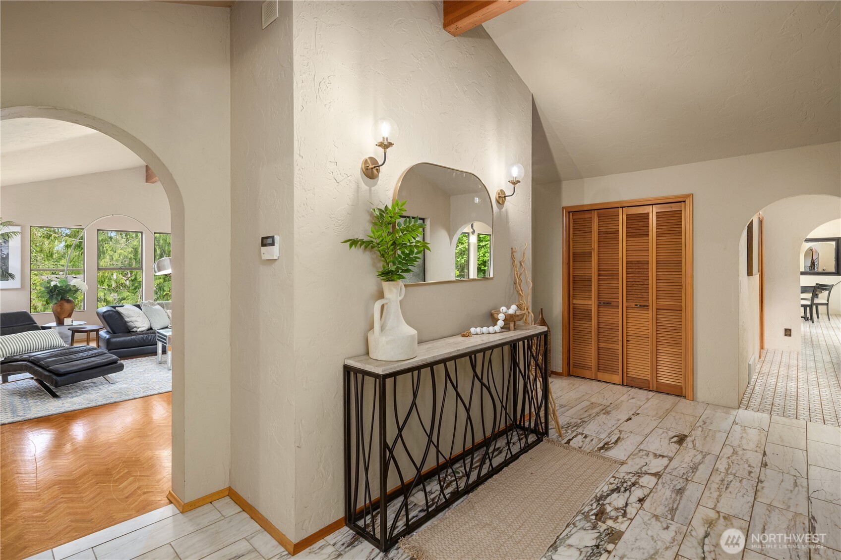 16409 NE 43rd Court Redmond WA 98052