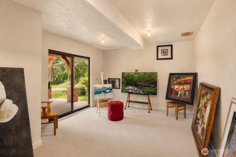 16409 NE 43rd Court Redmond WA 98052