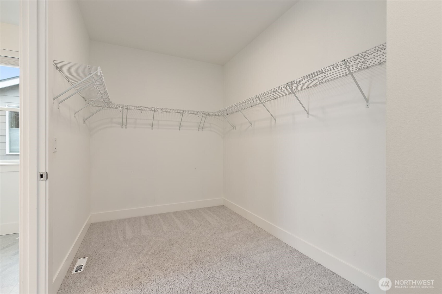 23546 SE 271st Street Maple Valley WA 98038