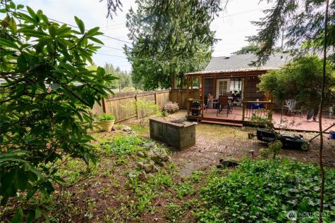 17201 8th Avenue NE Shoreline WA 98155