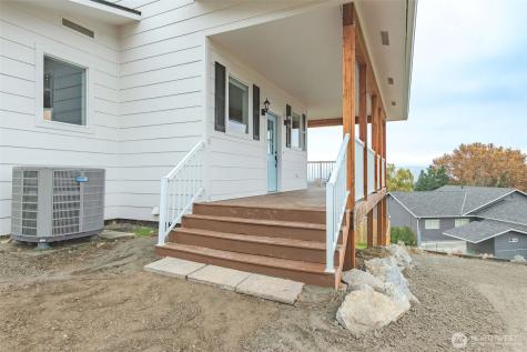 1900 Cumbo Court Wenatchee WA 98801