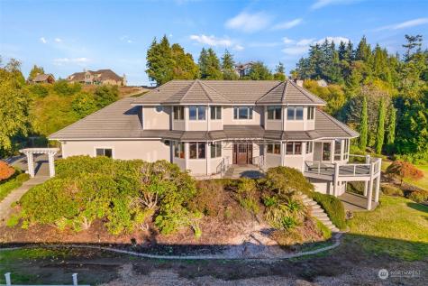 555 3rd Fox Island WA 98333