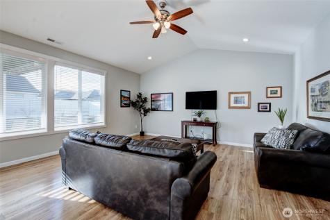 479 Sunny Brooke Lane Chelan WA 98816
