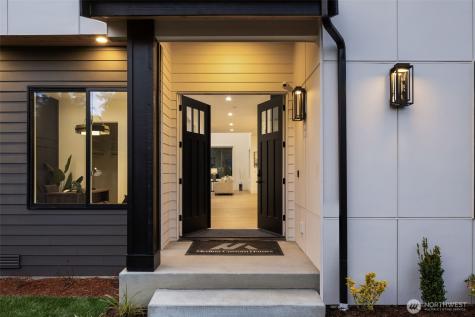 13698 NE 83rd Street Redmond WA 98052
