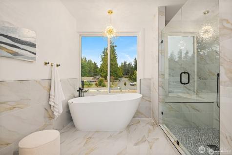 13698 NE 83rd Street Redmond WA 98052