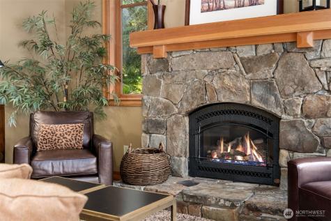 13223 NE Cambridge Crest Way Bainbridge Island WA 98110