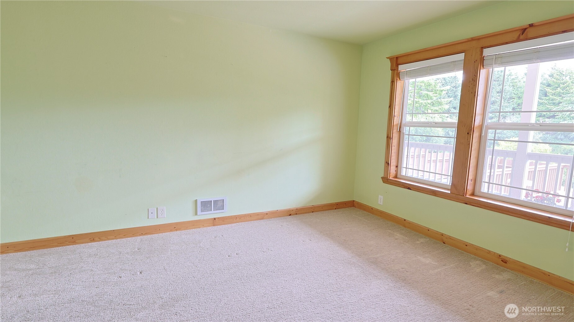 108 Bass Avenue NE Ocean Shores WA 98569
