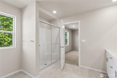 10828 188th Street E Puyallup WA 98374