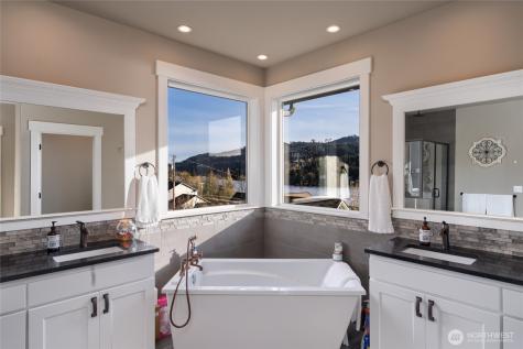 18180 Freedom Lane Mount Vernon WA 98274