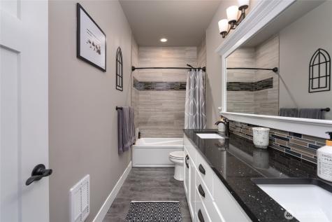 18180 Freedom Lane Mount Vernon WA 98274