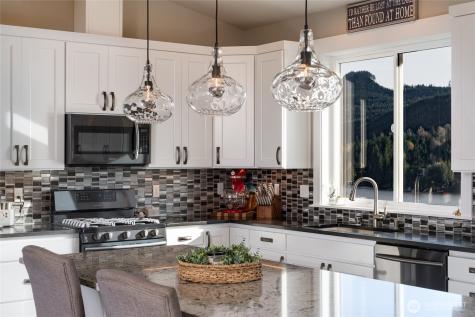 18180 Freedom Lane Mount Vernon WA 98274