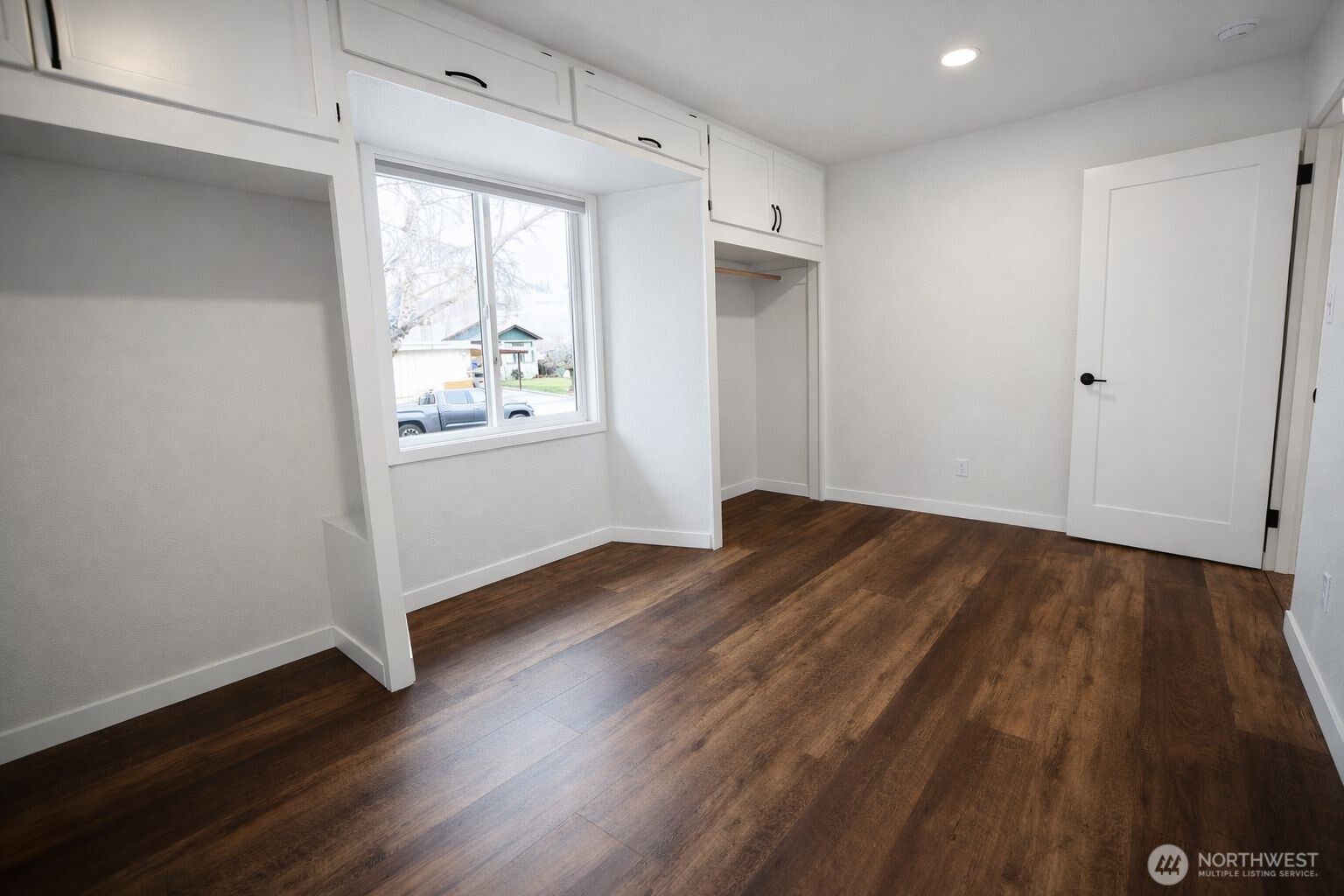 919 E Johnson Avenue Chelan WA 98816
