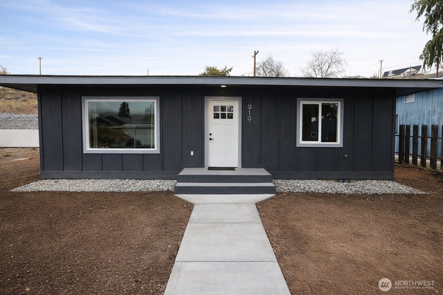 919 E Johnson Avenue Chelan WA 98816