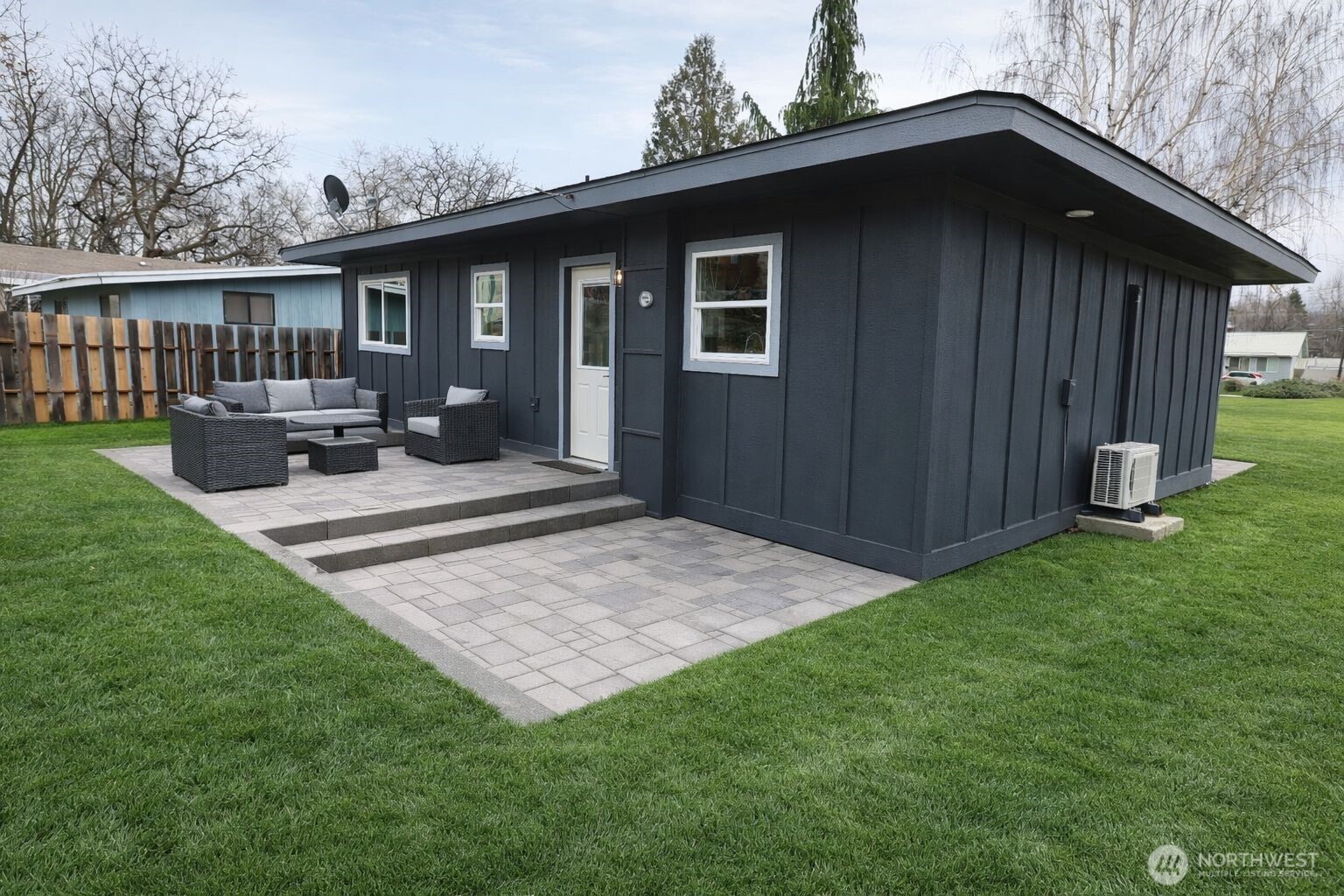 919 E Johnson Avenue Chelan WA 98816