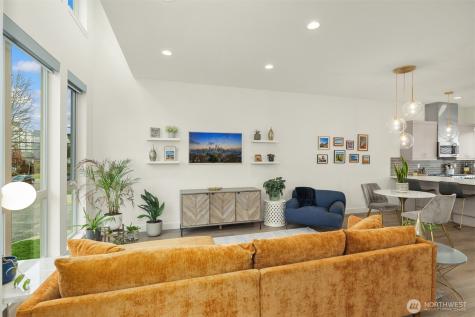 2605 NW 64th Street Seattle WA 98107