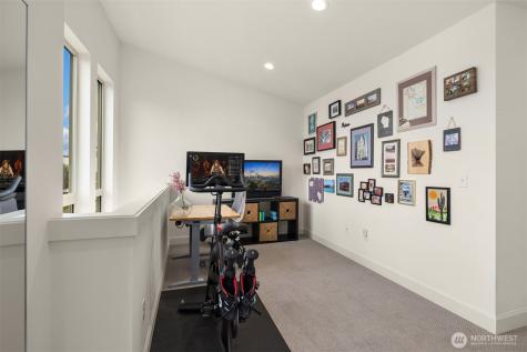 2605 NW 64th Street Seattle WA 98107