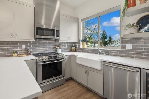 2605 NW 64th Street Seattle WA 98107