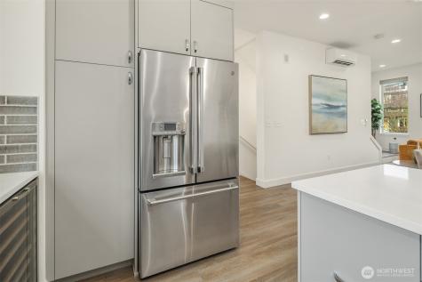 2605 NW 64th Street Seattle WA 98107