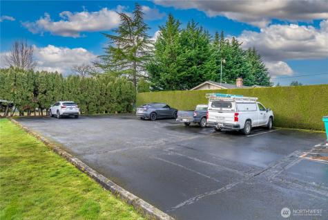1100 7th Avenue SE Puyallup WA 98372