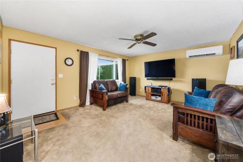 1100 7th Avenue SE Puyallup WA 98372