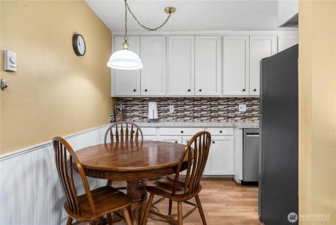 1100 7th Avenue SE Puyallup WA 98372