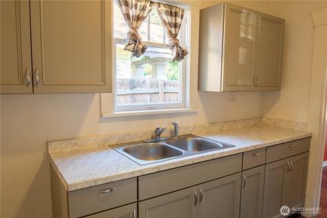 615 1st Street Wenatchee WA 98801