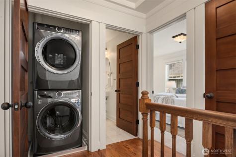 1406 N 38th Street Seattle WA 98103