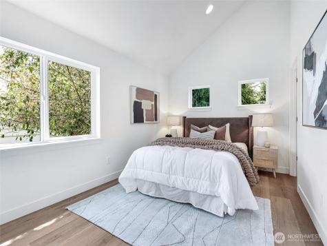 8126 12th Avenue SW Seattle WA 98106