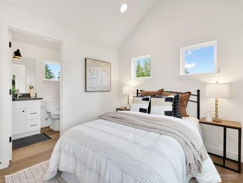 8126 12th Avenue SW Seattle WA 98106