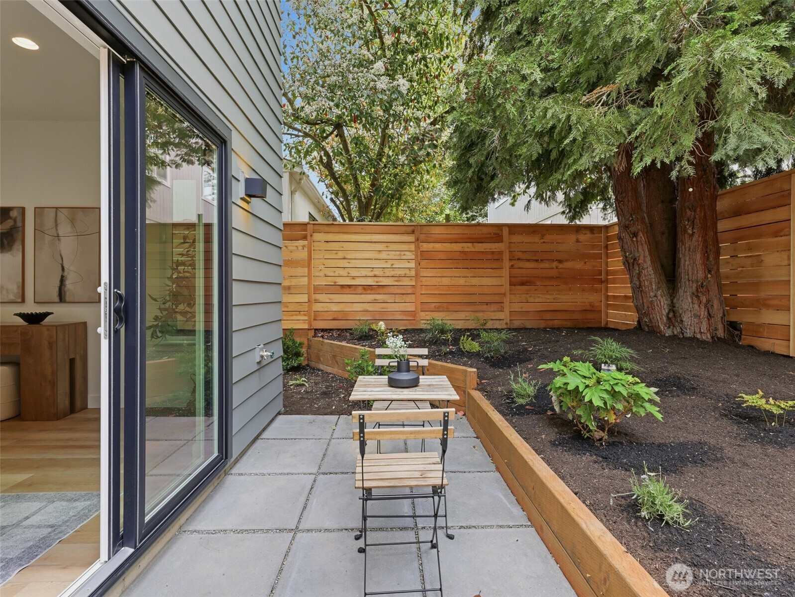 8126 12th Avenue SW Seattle WA 98106