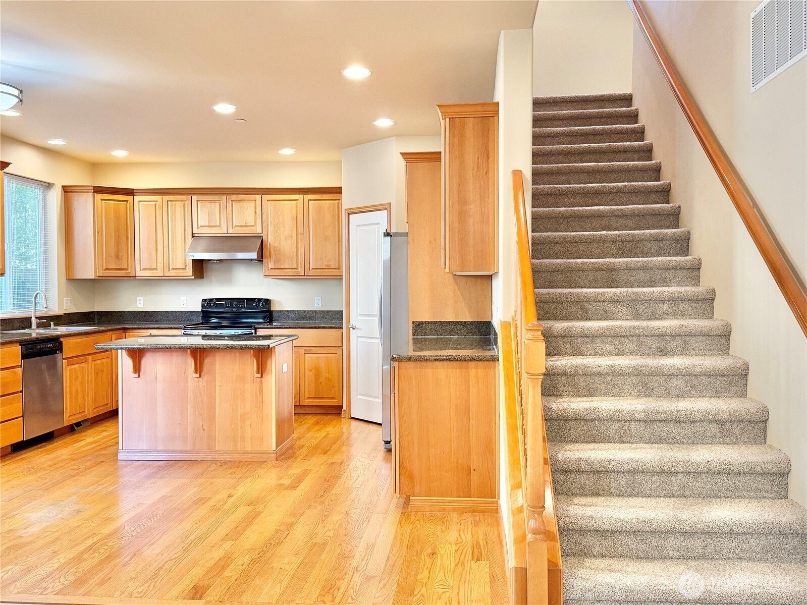 3727 134th Place SW Lynnwood WA 98087