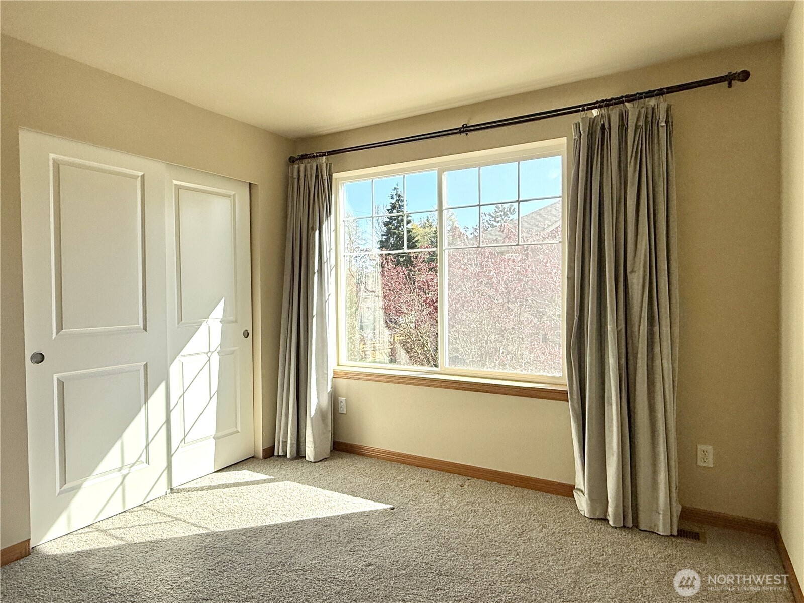 3727 134th Place SW Lynnwood WA 98087