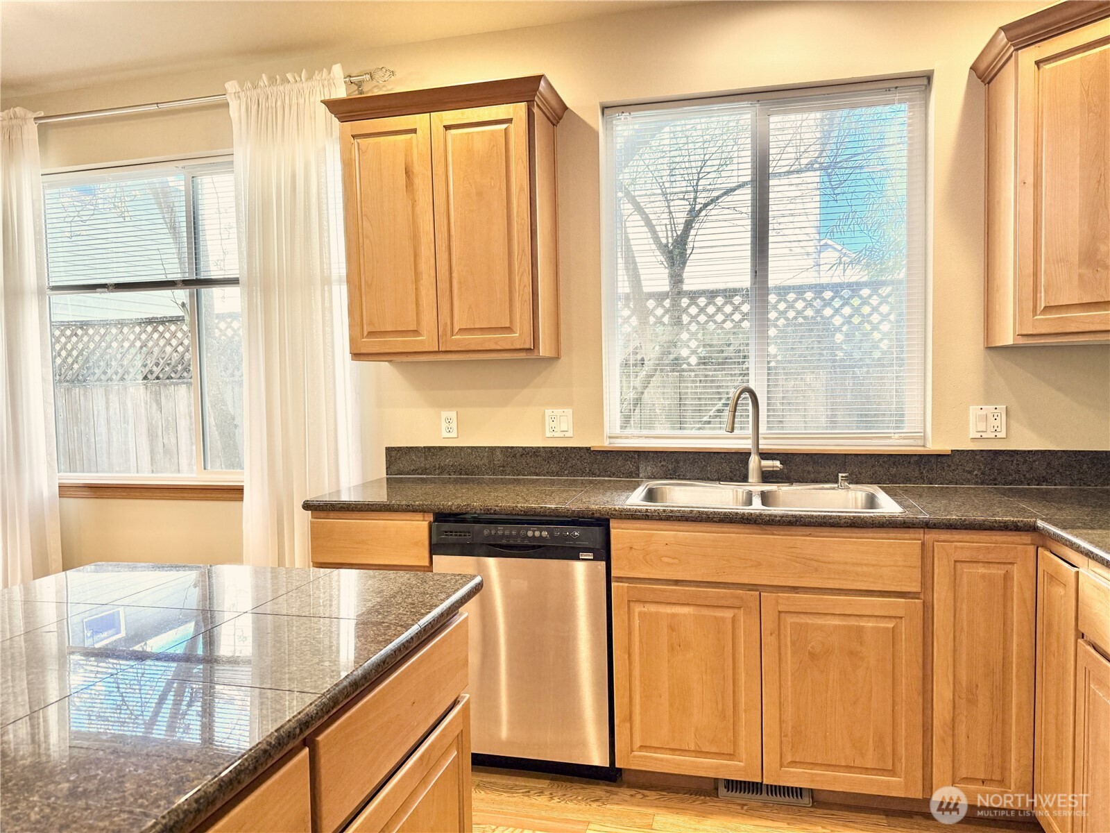 3727 134th Place SW Lynnwood WA 98087