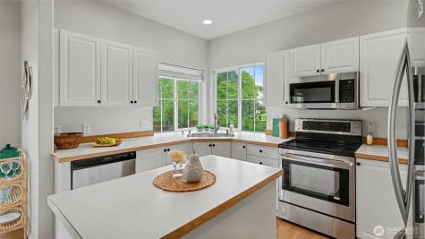 5701 S 234th Street Kent WA 98032