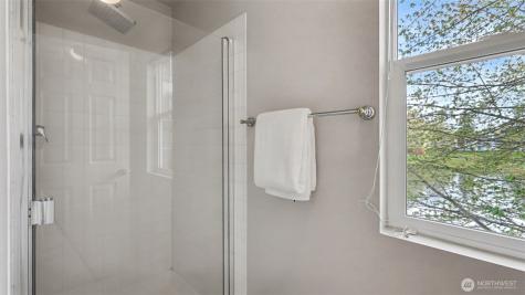 5701 S 234th Street Kent WA 98032