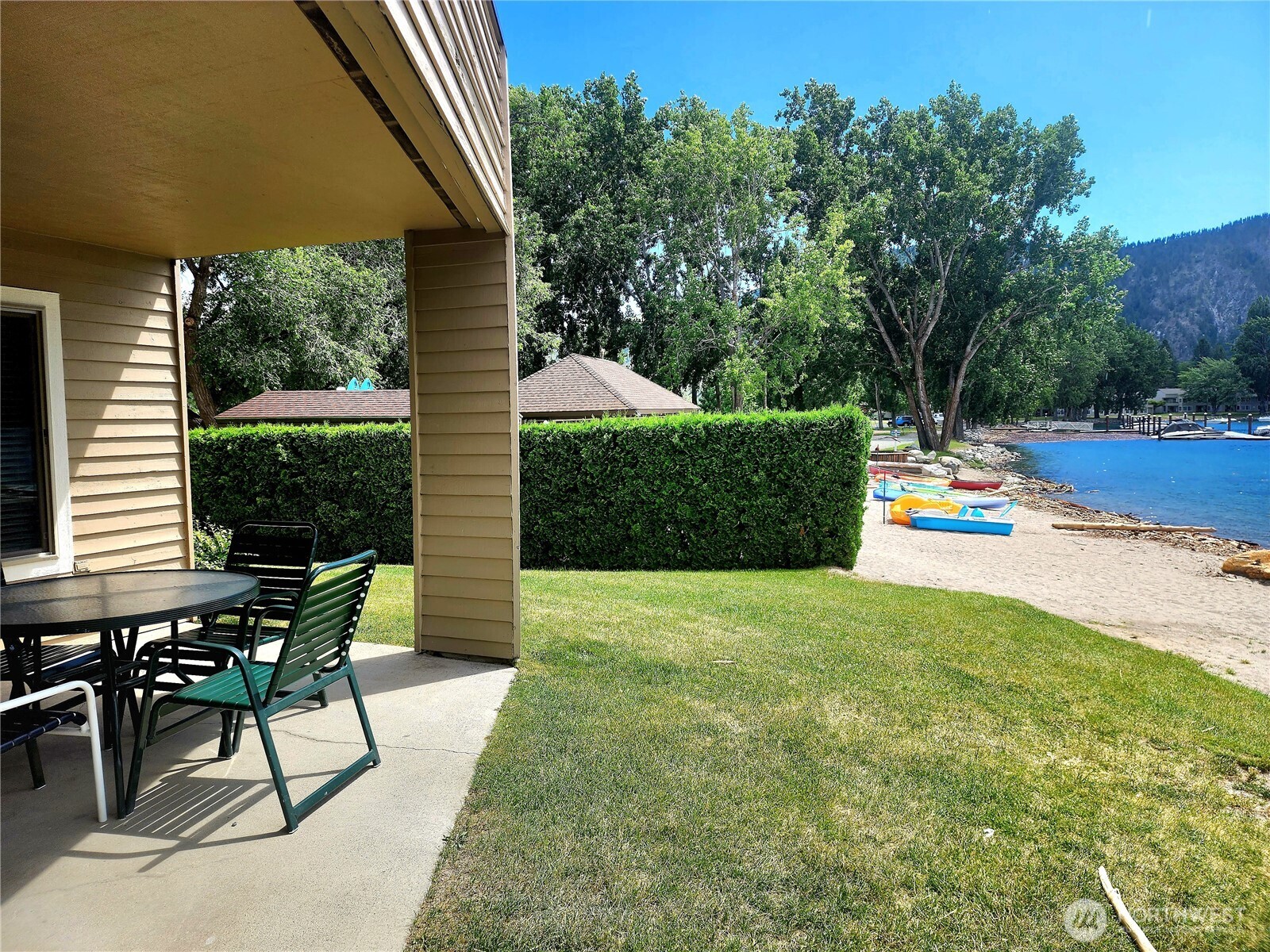 1 Lakeside 715-d Manson WA 98831