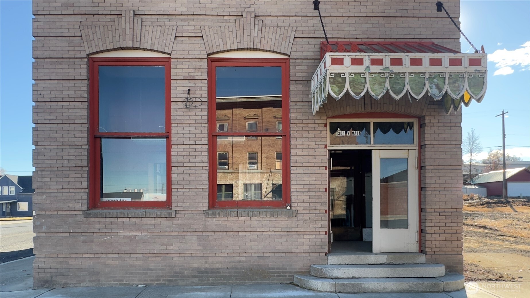 301 W Main Street Almira WA 99103