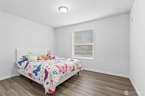 11831 93rd Avenue Ct E Puyallup WA 98373