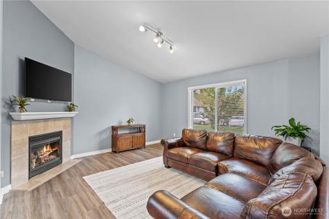 11831 93rd Avenue Ct E Puyallup WA 98373
