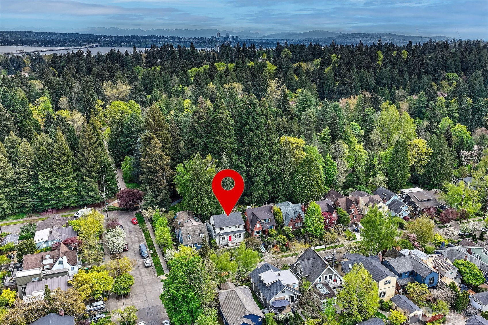 2046 26th Avenue E Seattle WA 98112