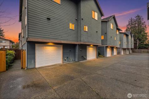 930 N 96th Street Seattle WA 98103