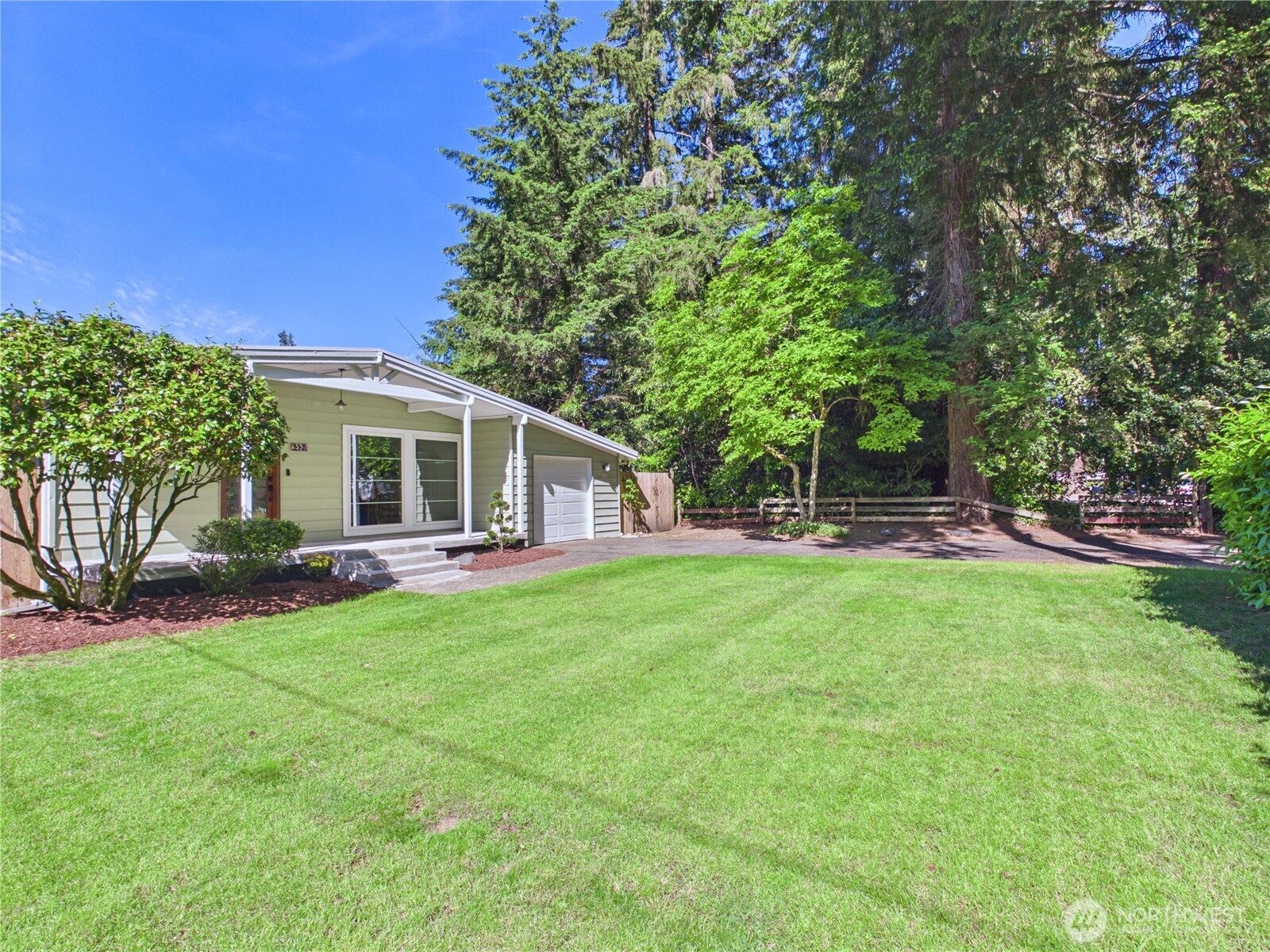 6351 Lake Avenue SW Lakewood WA 98499
