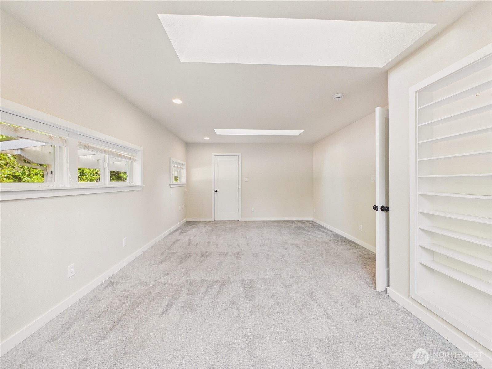 6351 Lake Avenue SW Lakewood WA 98499