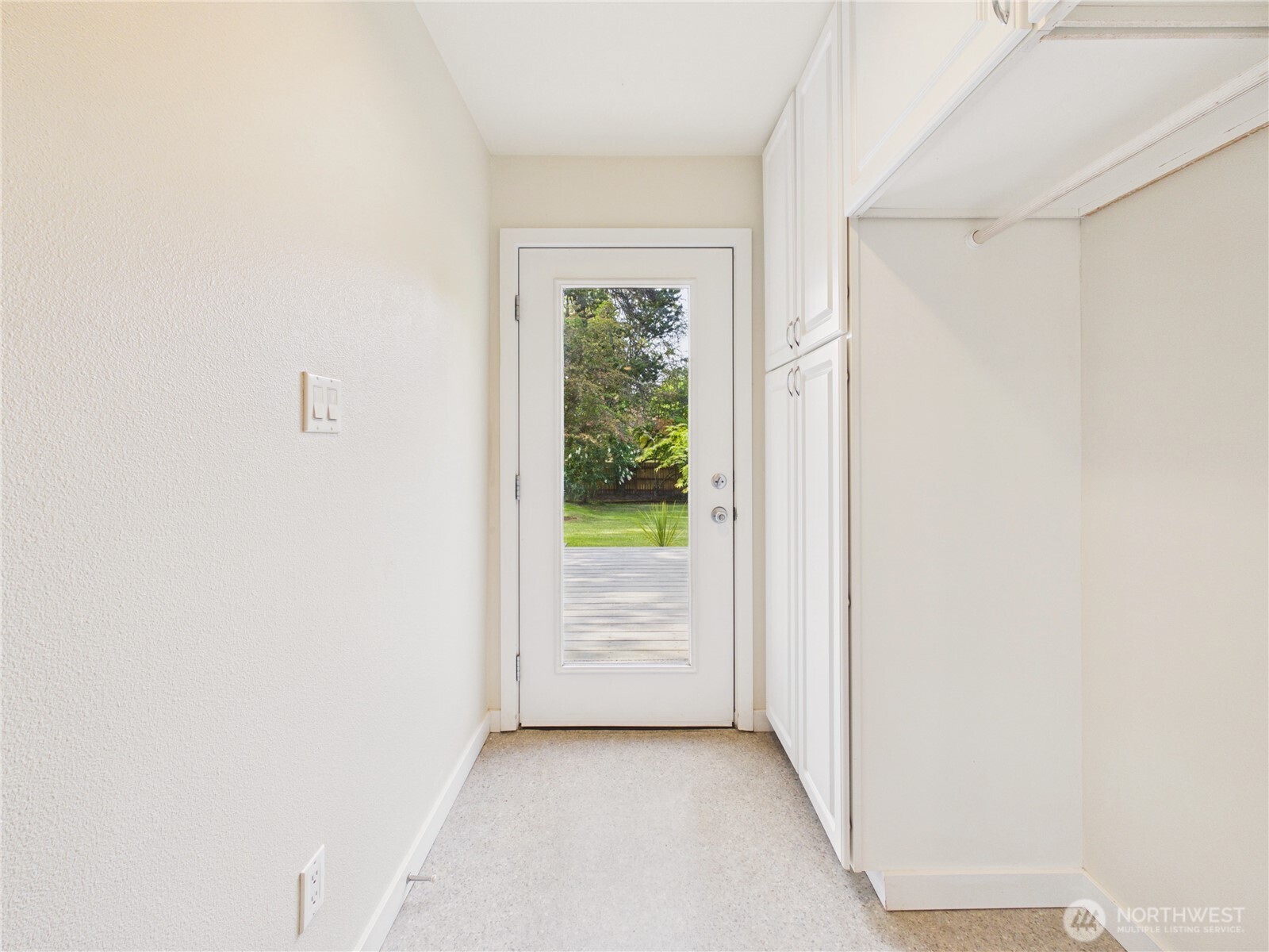 6351 Lake Avenue SW Lakewood WA 98499