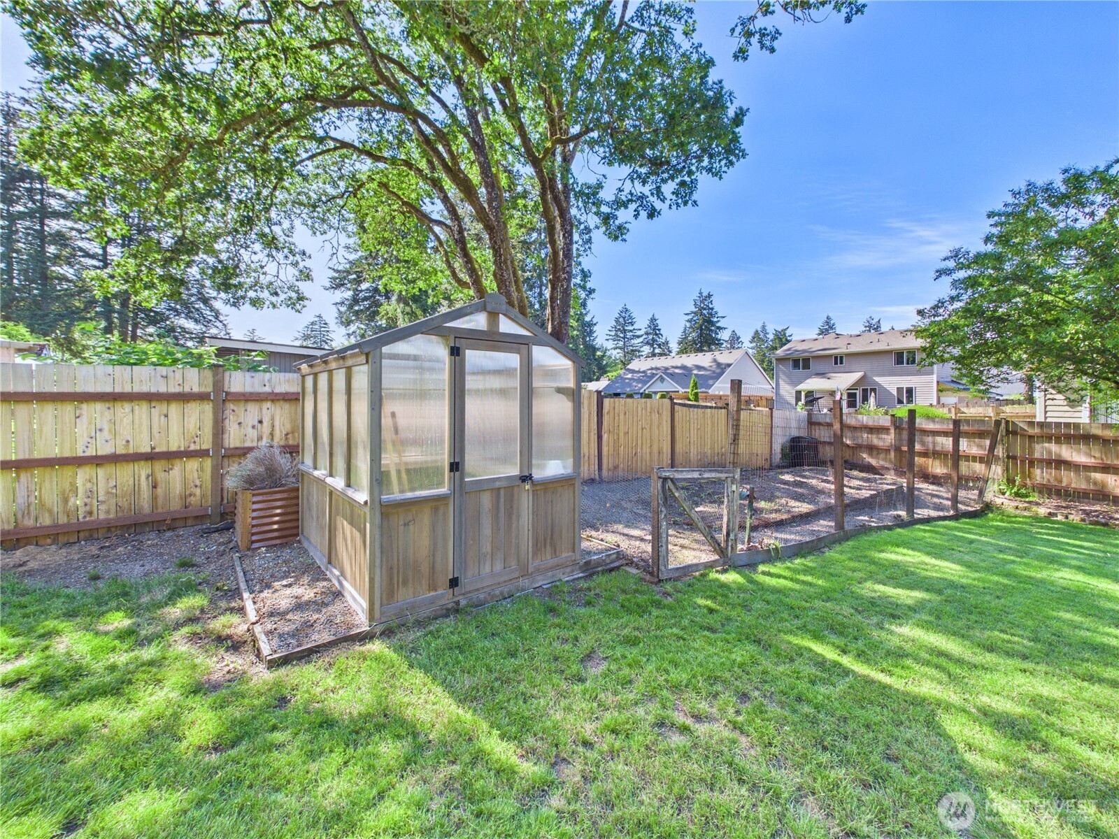 6351 Lake Avenue SW Lakewood WA 98499
