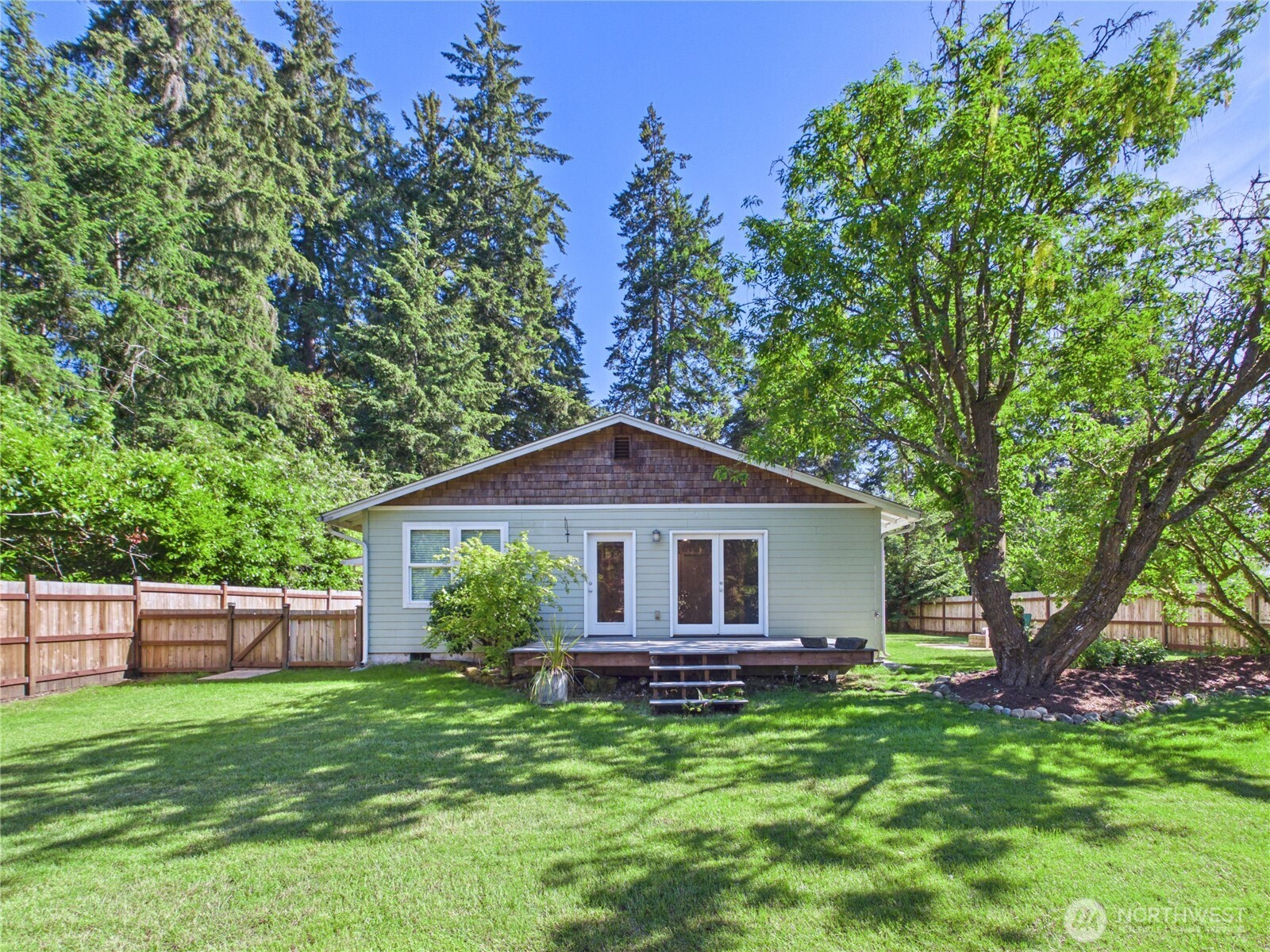 6351 Lake Avenue SW Lakewood WA 98499